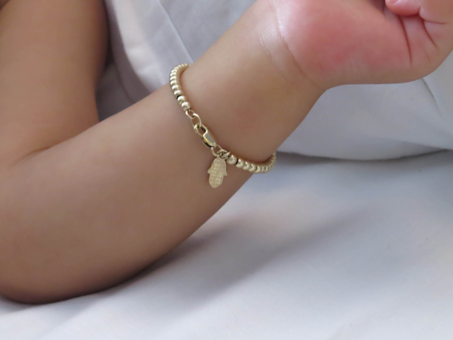 Gold Gifting Ideas for a New-Born Baby 