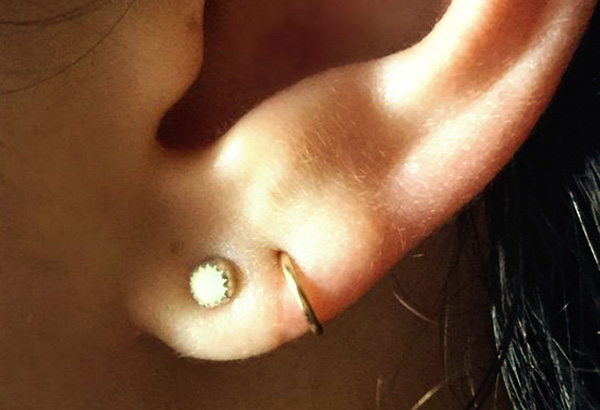 Gold Ear Piercing: Safety Tips For Ear 