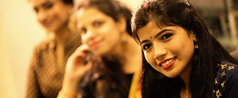 Role of gold in many facets of woman's life Role of gold in many facets of woman's life