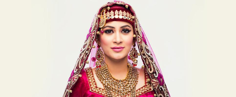 Kashmiri pandit deals bride earrings